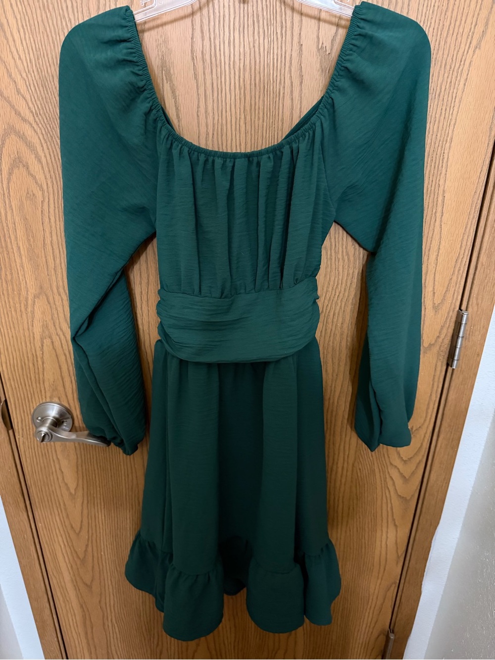 NWT Dokotoo Green Long Sleeve Waist-Detail Women’s Dress Size XS